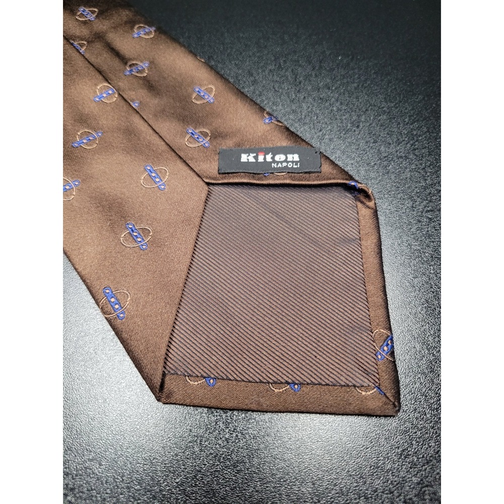 Kiton Men's Necktie Brown Geometric Silk 3.75" x 59" Excellent